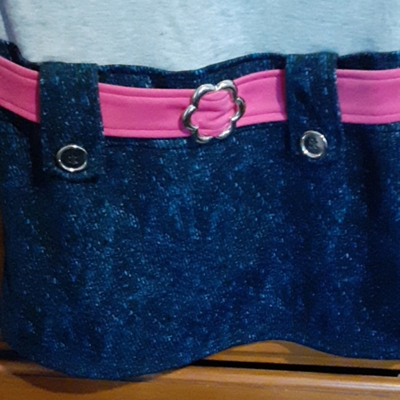 Dress - Picture 4 of 4